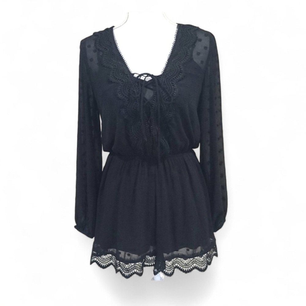 Express Black Lace Up Sheer Sleeve V-Neck Jumpsuit/Romper Shorts Size Small
